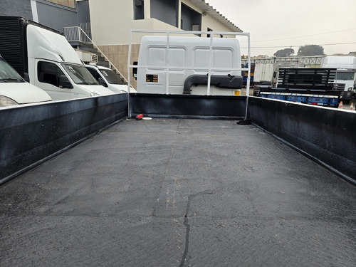 Cargo 816 2013 Carroceria
