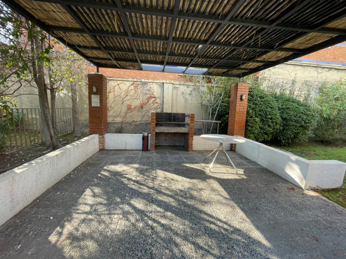 Hermoso Depto 3dorm 2ba Est Y Bod Buen Sector Providencia