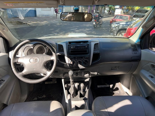 Toyota Hilux 3.0 D/cab 4x4 Srv Lim P/4