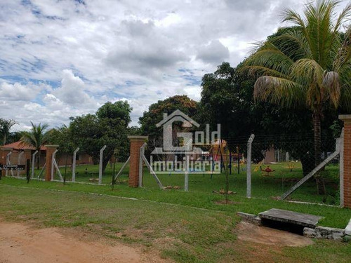 Imagem 13 de 14 de Chácara Com 4050m² Em Condominio Fechado Na Cidade De Cajuru-sp Por R$ 900.000,00 - Aceita-se Permuta - Ch0052