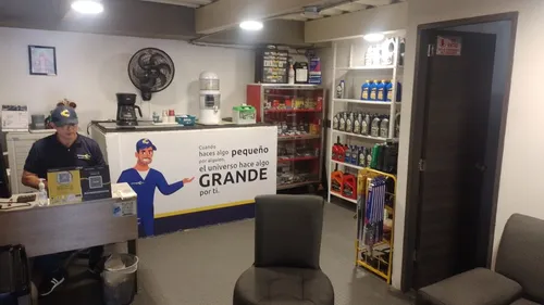 **** R E B A J A D O **** Taller De Lujo Para Mecánica Especializado En Mecatrónica Automotriz