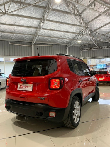Imagen 9 de 17 de Jeep Renegade 2020 1.8 Sport