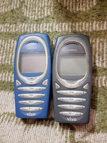 Celular Antigo Nokia 2280 Para Peças Duas Unidades 
