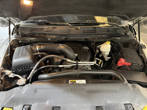 RAM 1500 5.7 Laramie Atx V8