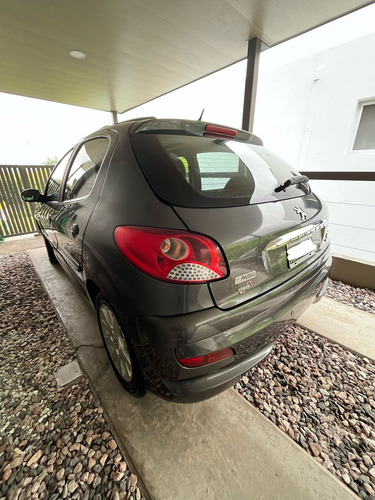 Peugeot 207 1.4 Sedan Hdi Xt