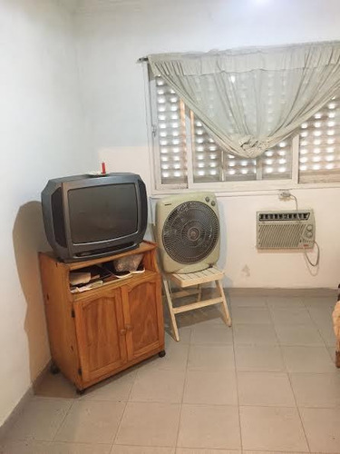 Imagen 5 de 22 de Casa En Venta 8 Ambientes Garin