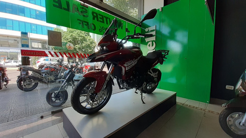 Imagen 3 de 10 de Benelli Trk 251 Abs