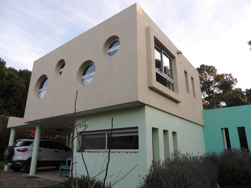 Imagen 2 de 14 de Casa En Venta