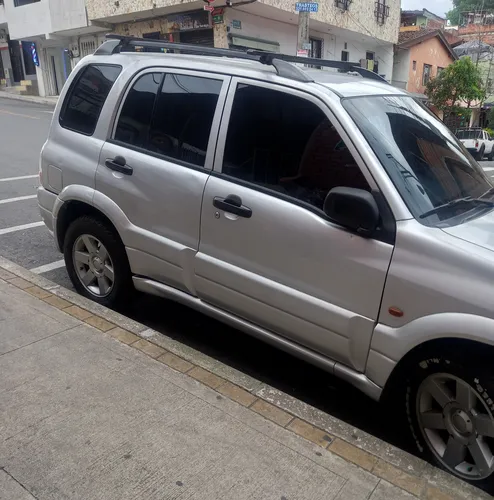 Chevrolet Grand Vitara 2.5 V6 Dohc