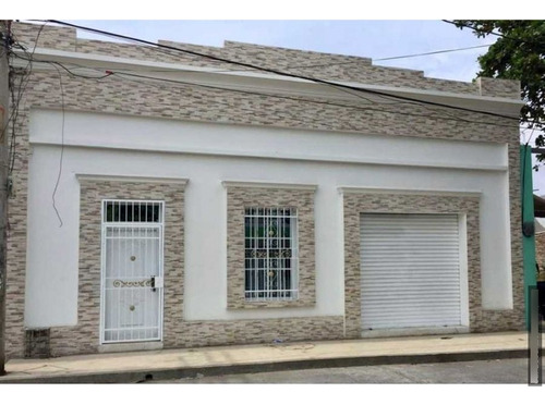 Venta Casa Con Local Comercial En Av. Del Libertador