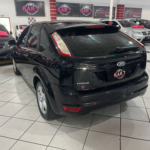 Ford Focus 2.0 GLX 16V FLEX 4P AUTOMÁTICO