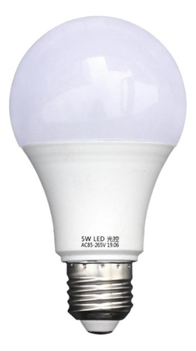 Bombilla Led E27 Con Sensor De Amanecer Automático De 4