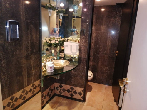 Imagen 11 de 30 de Venta De Piso Con 4 Dormitorios, Dependencia Balcón Patio Cochera