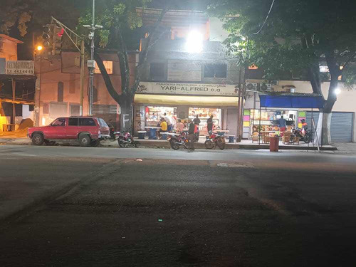 Imagen 15 de 15 de Vendo Local Comercial A Pie De Calle Montalban I Av Teheran