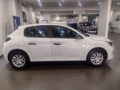 Imagen 2 de 17 de Peugeot 208 New Like 1.2