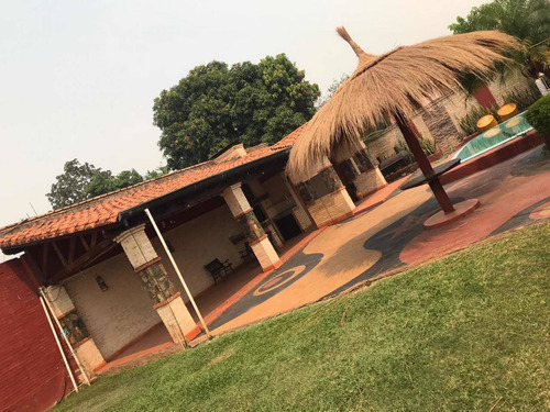 Imagen 8 de 9 de Alquilo Quinta Con Piscina, Quincho Centro De Luque