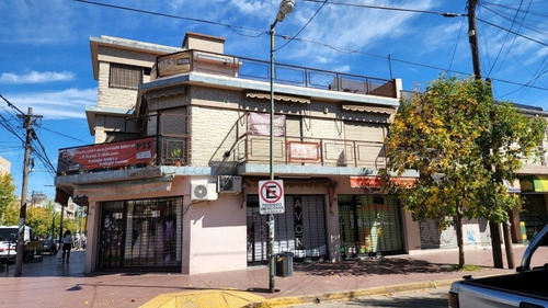 Imagen 2 de 13 de Hermosa Planta Alta, Muy Luminosa, Zona Comercial !!
