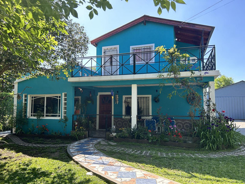 Venta. Casa 6 Ambientes Con Galpón. Capdevilla. Parque Sakura. Exaltacion De La Cruz