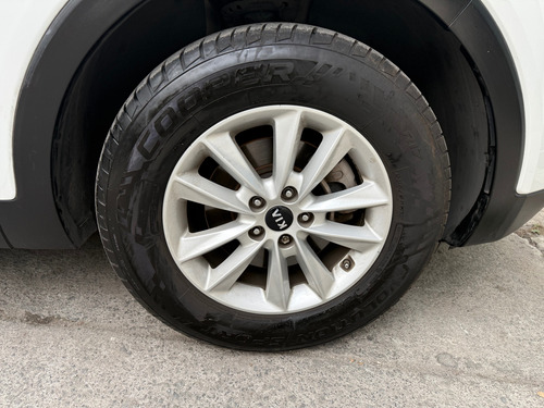 Kia Sorento 2.4 Lx At