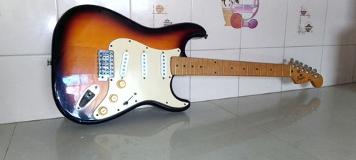 Fender Stratocaster Korea Microfo Dimarzio True Velvet