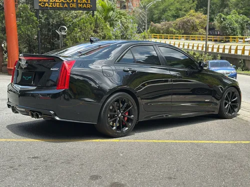 Cadillac Ats-v 2016