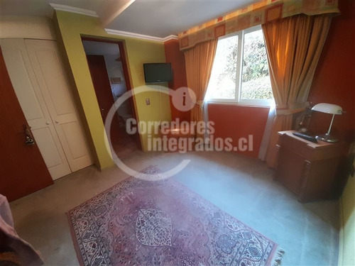 Imagen 8 de 30 de Casa En Venta De 6 Dormitorios En Las Condes