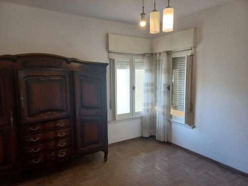 Casa Con Jardín De Invierno En Venta, General Las Heras