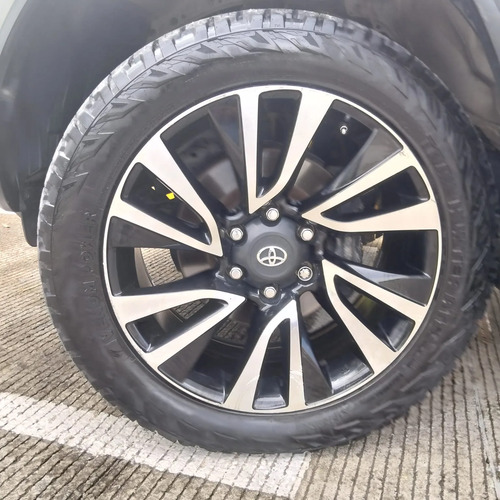 Toyota Fortuner 2.4 L Street TD