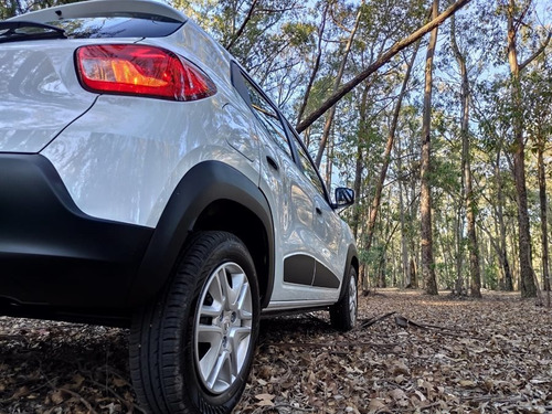 Renault Kwid Intense Nuevo 2020 - Permuto / Financio