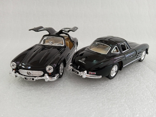 Mercedes-benz 300sl 1954. Escala 1:36 Kinsmart 12,7cms_negro