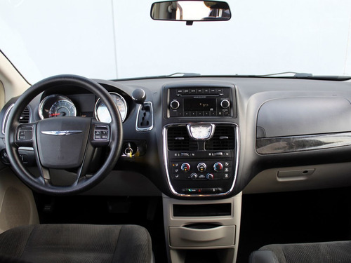 Imagen 9 de 15 de Chrysler Town & Country Li Touring 2016