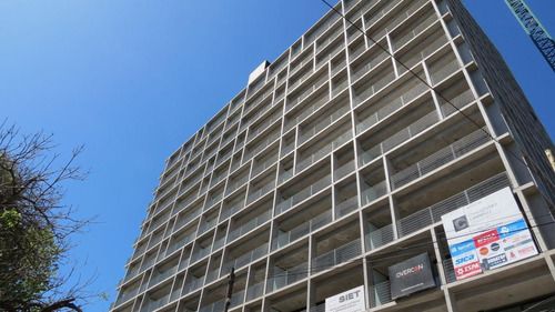 Imagen 4 de 4 de Oficina Comercial A Estrenar - Olivos-vias/rio