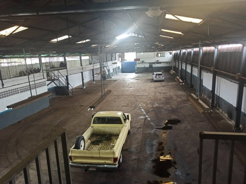 Se Vende Galpón En Boleíta Sur Jr