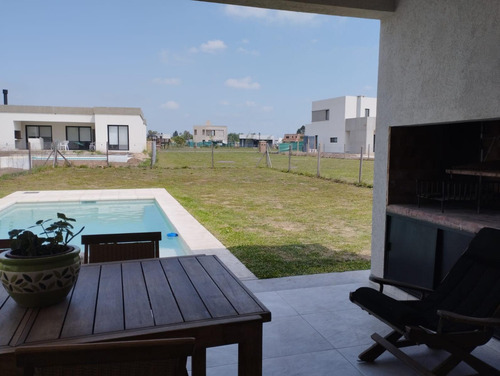 Casa A Estrenar Comodísima Y Funcional En Alquiler Temporal