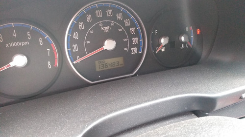 Imagem 2 de 10 de Santa Fé V6 2.7 2008 Automático Cinco Lugares