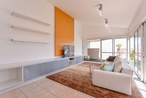 Imagem 2 de 15 de Cobertura, Água Verde, Semimobiliado, 3 Quartos (1 Suíte), 2 Vagas - Re61432729