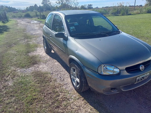 Chevrolet Corsa 1.6 Gl Aa Dh