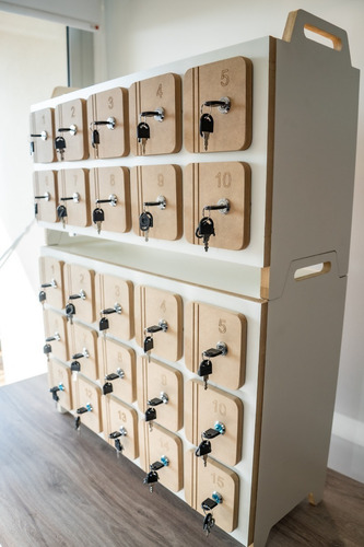 Casillero Guarda Celulares 15 Puertas! Mini Locker Natural Y Blanco