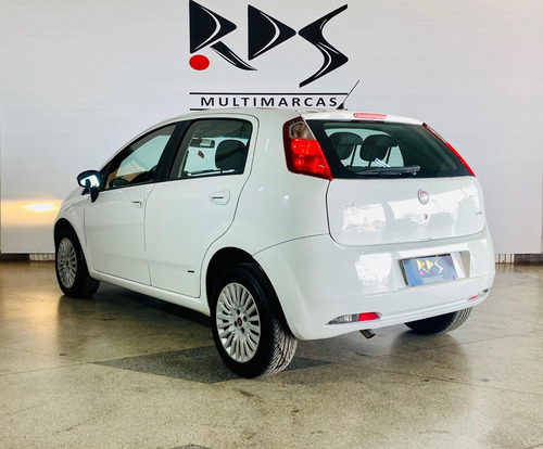 Imagem 5 de 8 de Fiat Punto Essence 1.6 16v Dualogic (flex)
