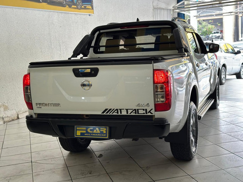 Nissan Frontier 2.3 Attack Cab. Dupla 4x4 Aut. 4p