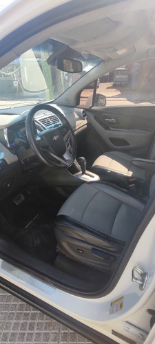 Imagen 15 de 19 de Chevrolet Tracker 2016 1.8 Ltz+ Awd At 140cv