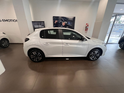Peugeot 208 1.0T Allure Pack