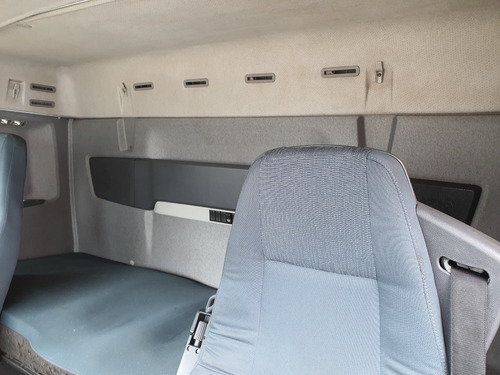 Volvo Fh 460 6x2 I-shift Canelinha 2013 / Financiamos