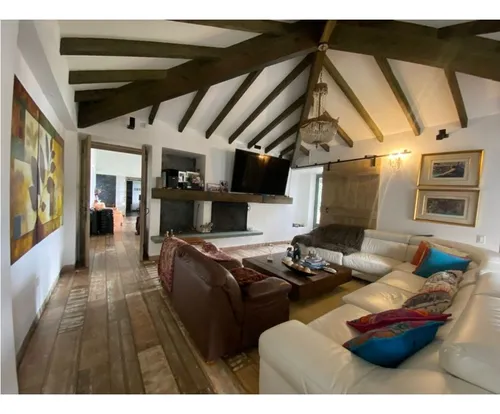 Increíble Casa Campestre Con Hermoso Lote. Código 57