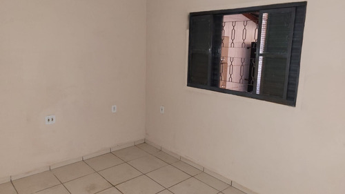Terreno, Casa E Barracão
