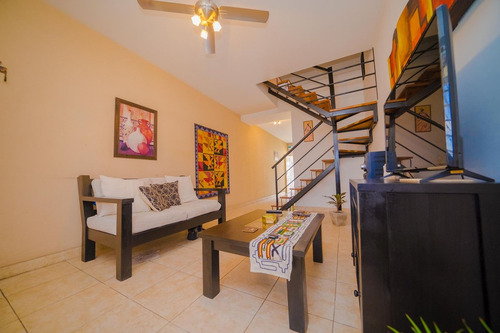 Dúplex Tres Ambientes A La Venta En Ituzaingó