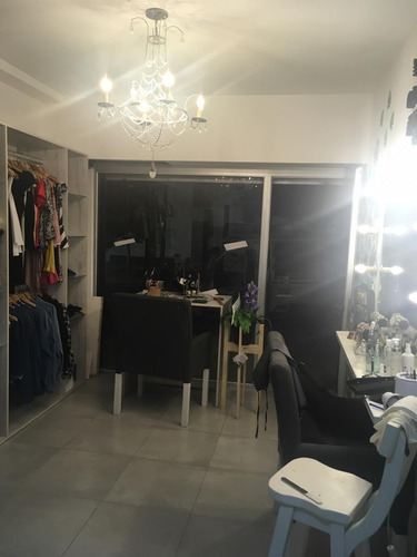 Imagen 4 de 4 de Local Comercial En 54 28 Y 29 La Plata