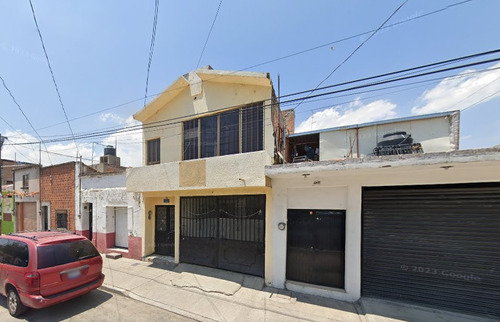Excelente Venta De Casa Adjudicada En Acambaro Centro Guanajuato