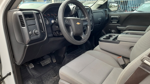 Imagen 10 de 15 de Chevrolet Silverado 2017 Ls 6 Cil Aut Eng $ 71,600