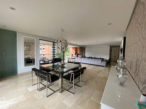 Se Vende Apartamento En El Poblado-medellin
